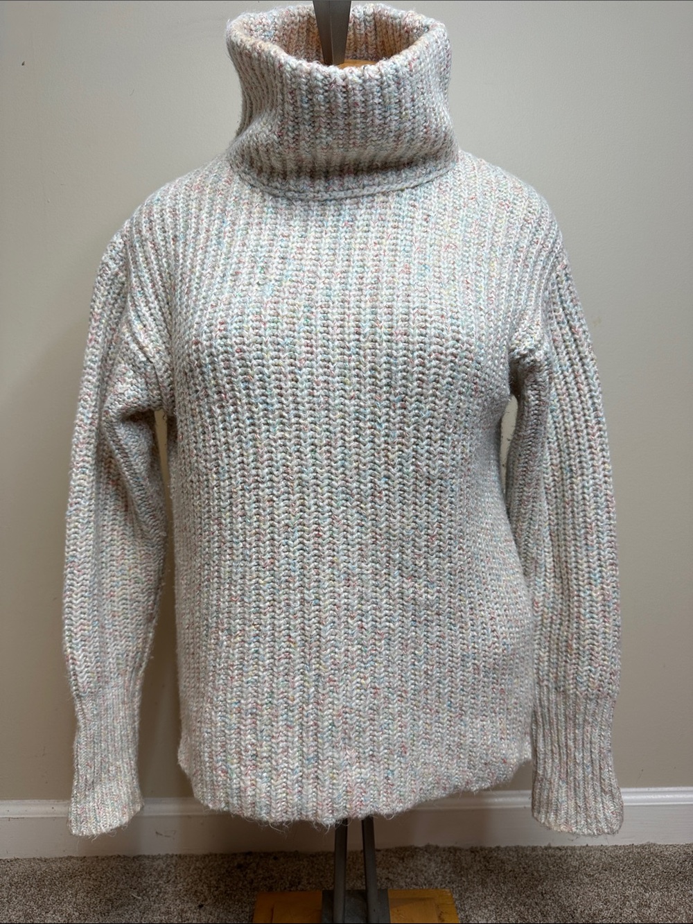 Point Sur Neutral Speckled Cream Turtleneck Sweater